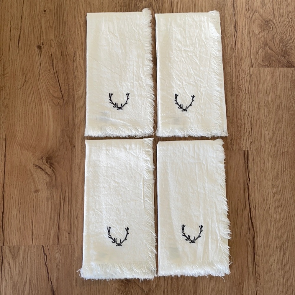 NEW ***Discontinued*** Hearth & Hand Cloth Napkins ~